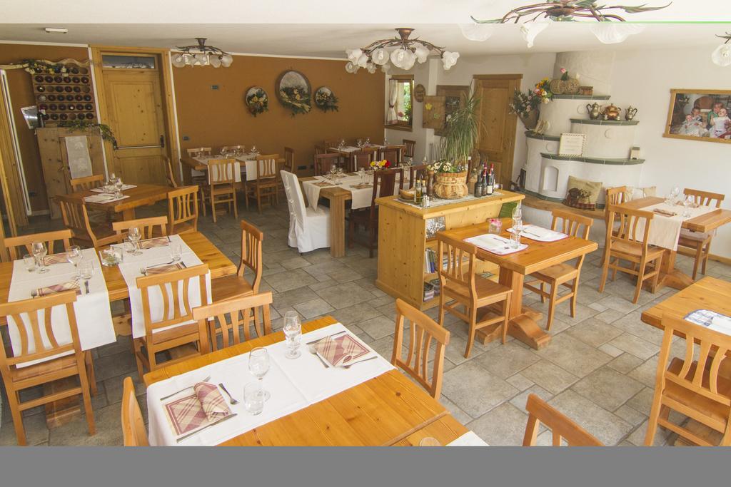 Agriturismo Raethia Isolaccia Exterior foto